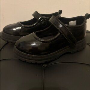 OshKosh B'gosh Shiny Black Mary Jane Shoes